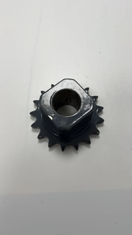 735949.jpg